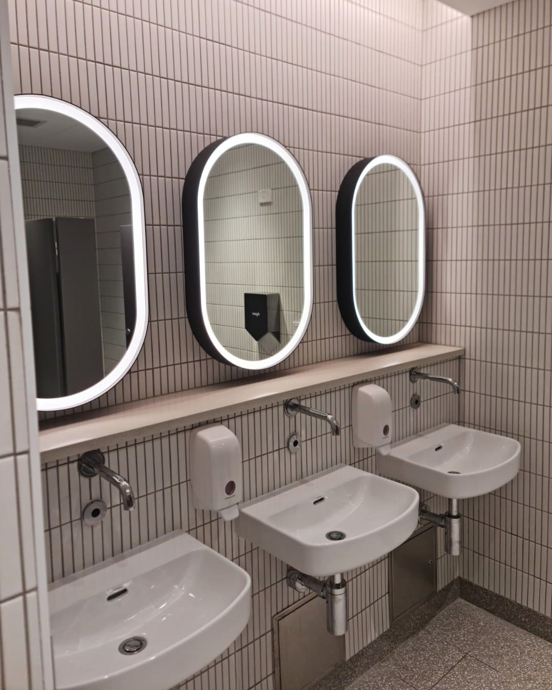 Every interior space holds the power to make a strong impression.

Thoughtful detailing and quality finishes come together here to create a modern, practical and well-considered amenities area.

📍 Sydney, NSW
📞 1300 559 477

#jlwfitout #commercialfitouts #officefunctionality #smartworkspace #smartbusinessspace #sustainableoffice #workspacereveal